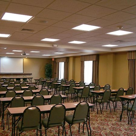 Hampton Inn & Suites Fredericksburg Eksteriør billede