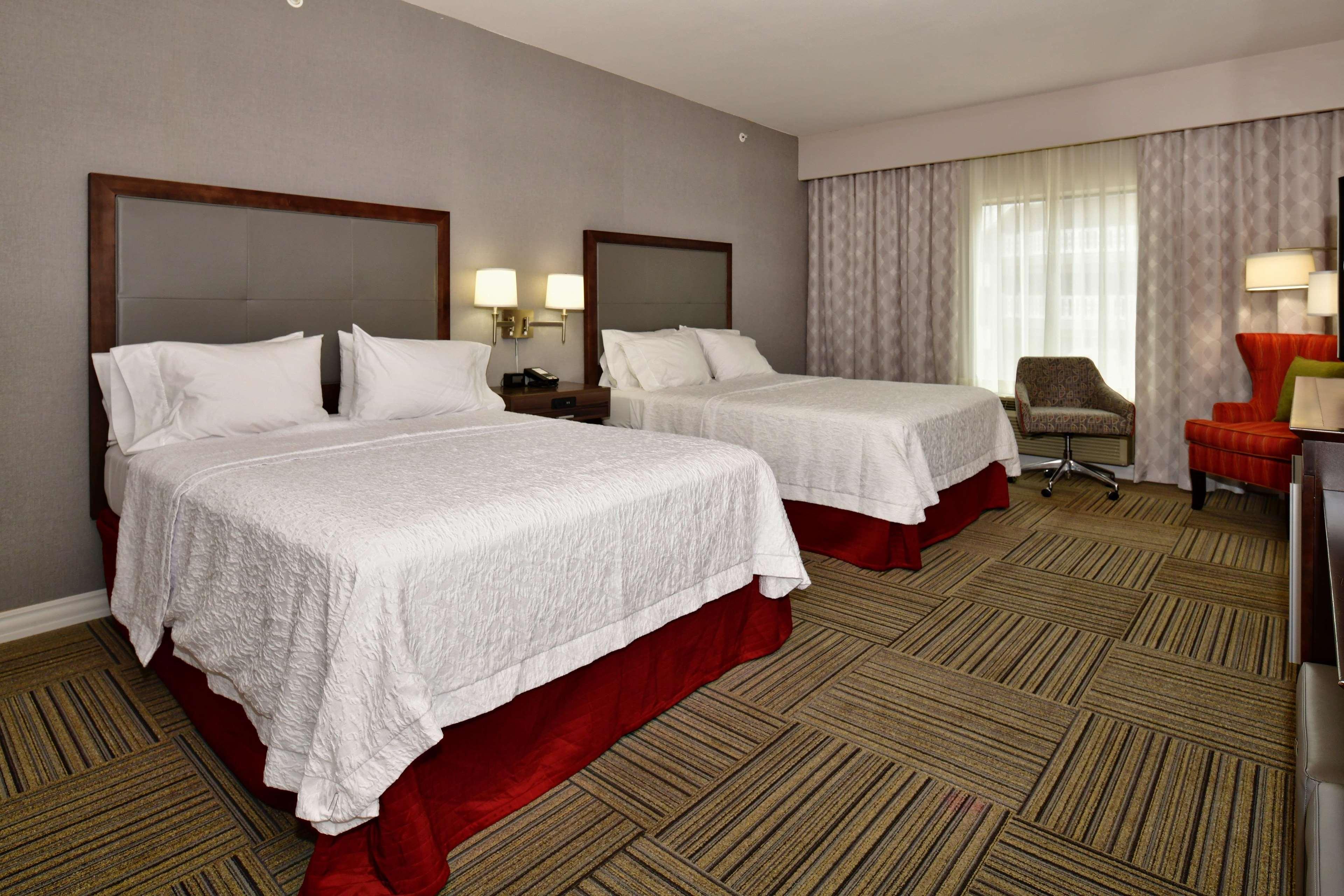 Hampton Inn & Suites Fredericksburg Eksteriør billede